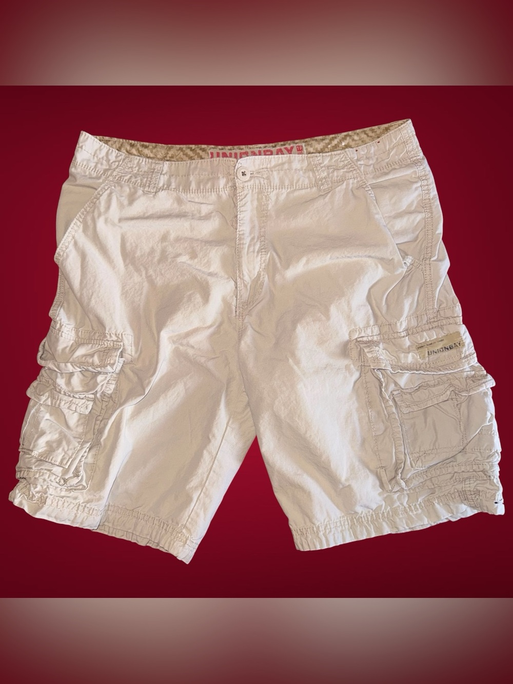 Vintage 1990s-Y2K Unionbay Men’s Beige Khaki Cargo Shorts Size 38 100% Cotton